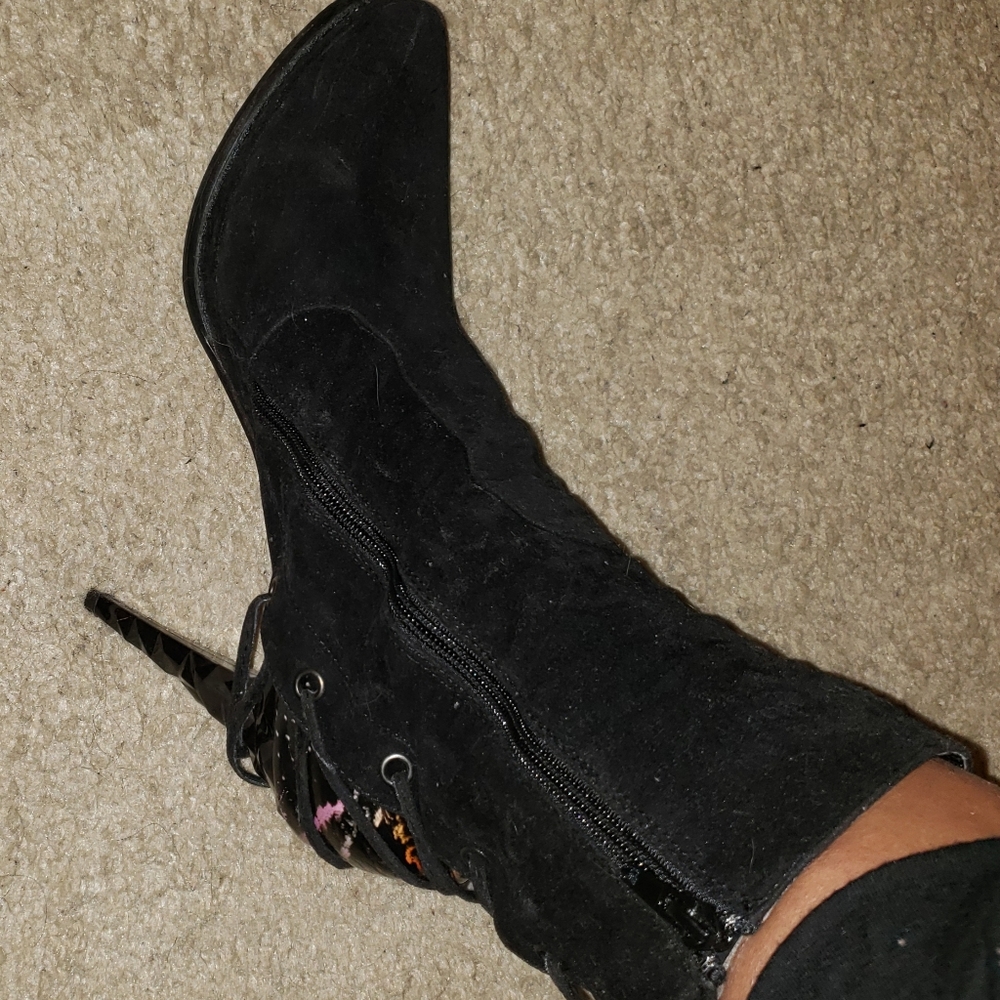 Ankle boots